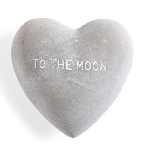 Breathe At Home Stone ‘To The Moon’
Heart-Shaped Stone Decor
4.5" x 4.5"
NWT